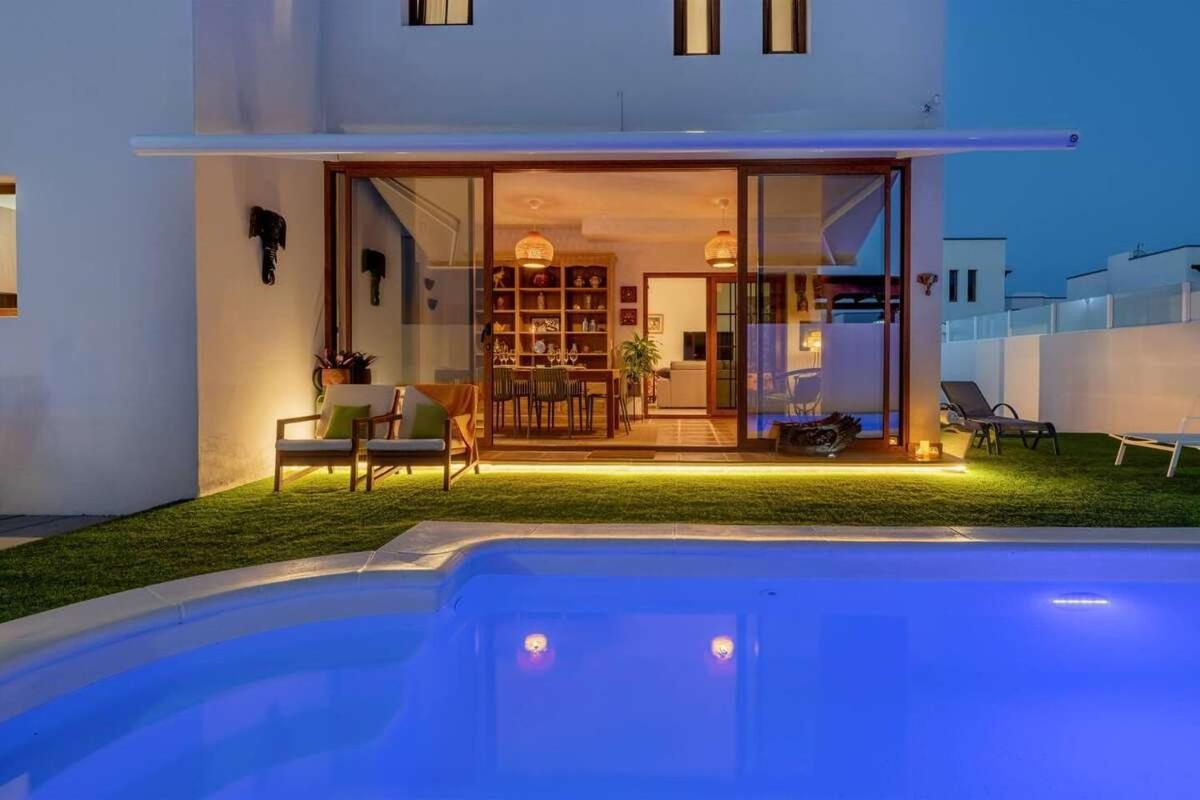 Villa Tama Luxury & Relax Costa Teguise Exteriör bild
